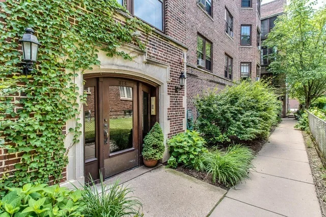 Unit for sale at 814 MICHIGAN Avenue, EVANSTON, IL 60202