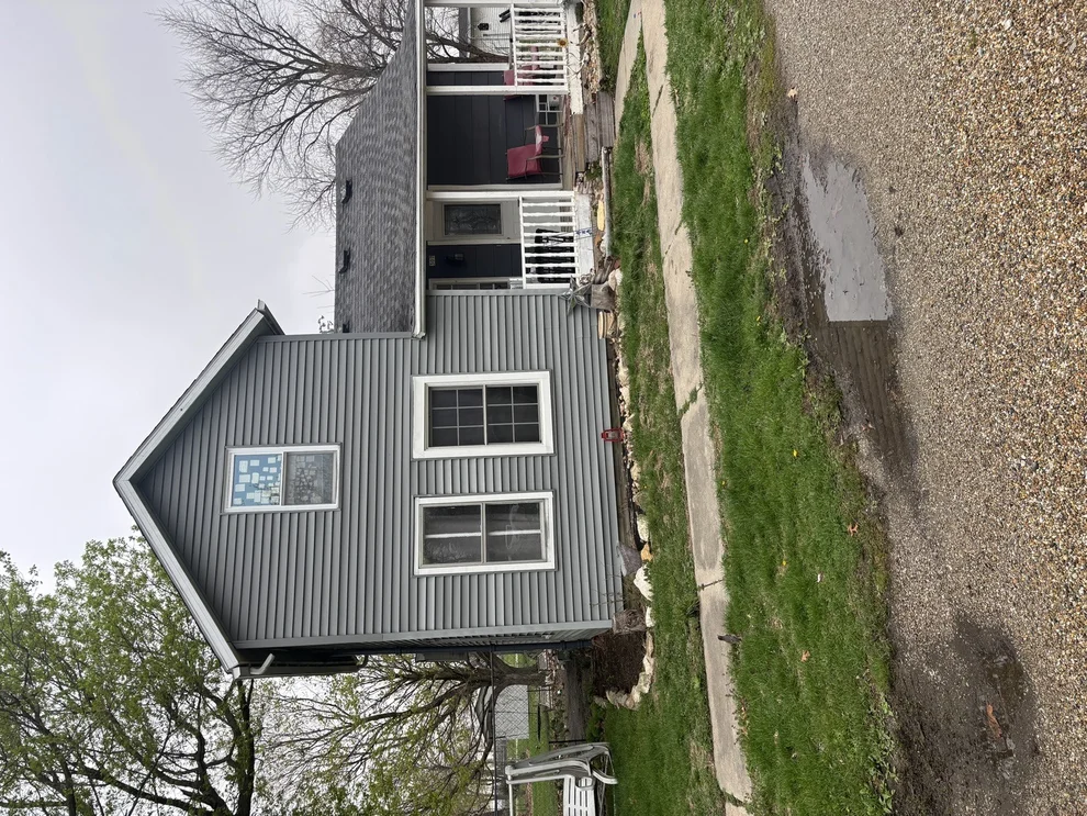 Unit for sale at 307 NE 6th Street, Atlanta, IL 61723