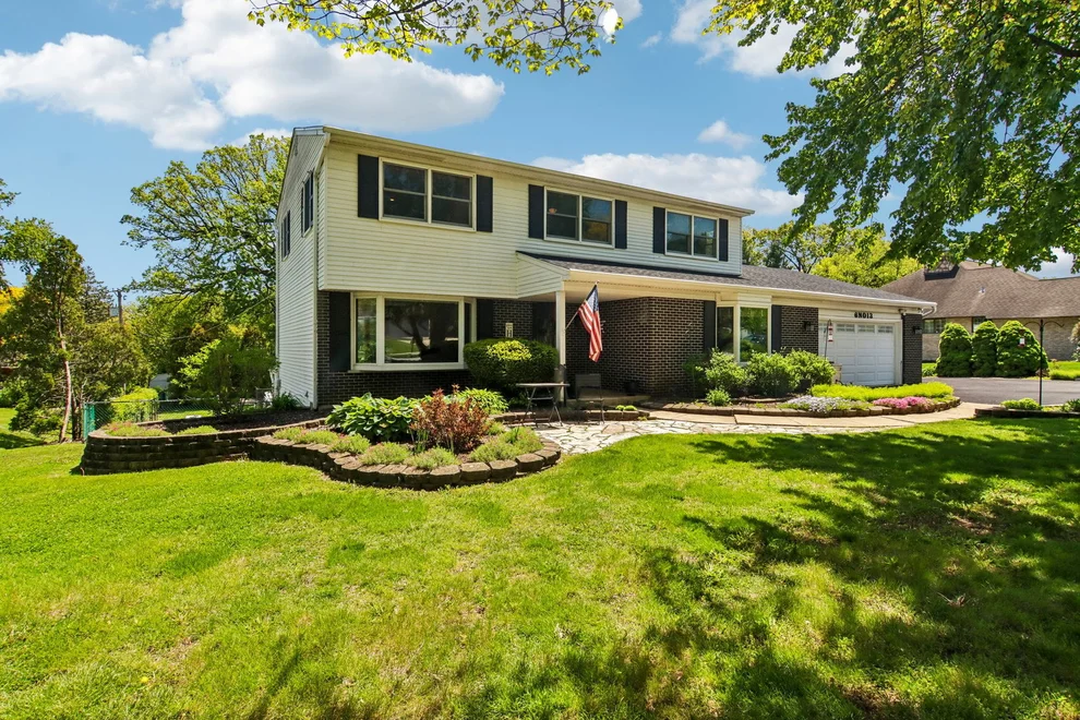 Unit for sale at 6N013 Acacia Lane, Medinah, IL 60157