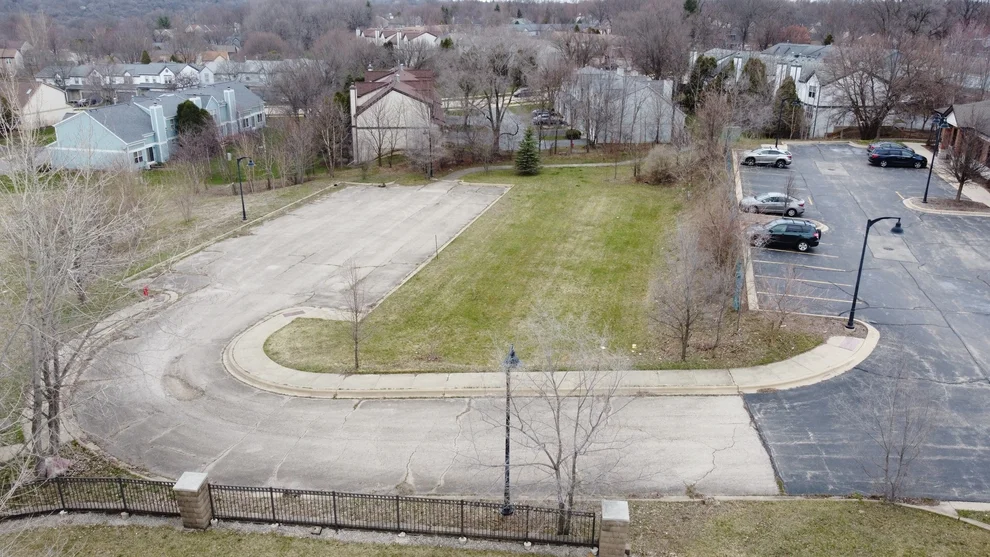 Unit for sale at 1188 E Algonquin Road, Algonquin, IL 60102