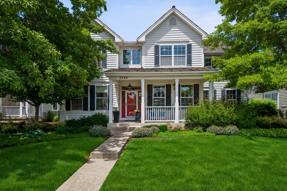 Unit for sale at 2566 Fielding Drive, Glenview, IL 60026