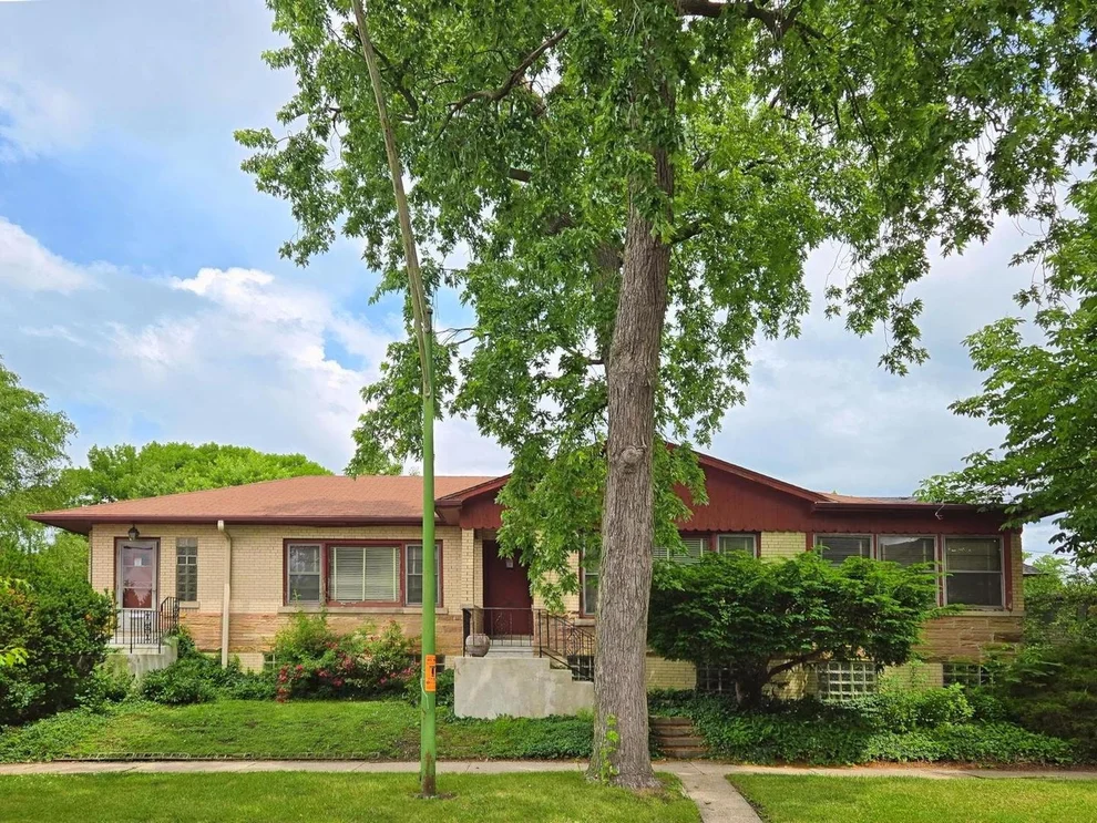 Unit for sale at 2201 N Harlem Avenue, Chicago, IL 60707