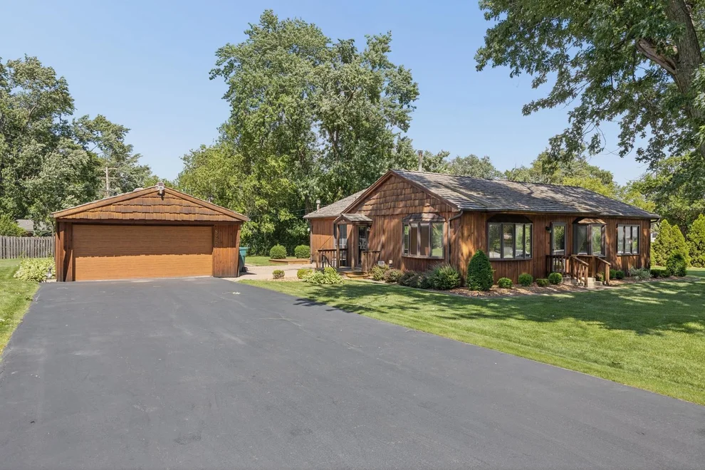 Unit for sale at 8240 W 135 Street, Orland Park, IL 60462