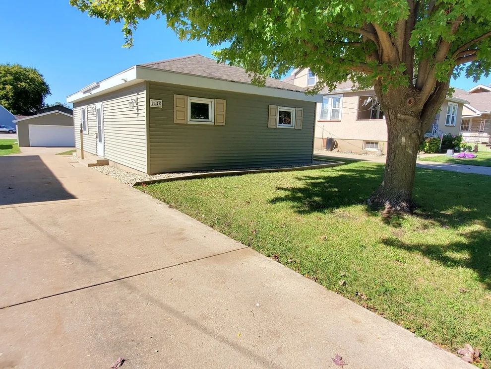Unit for sale at 1445 Tonti Street, LaSalle, IL 61301