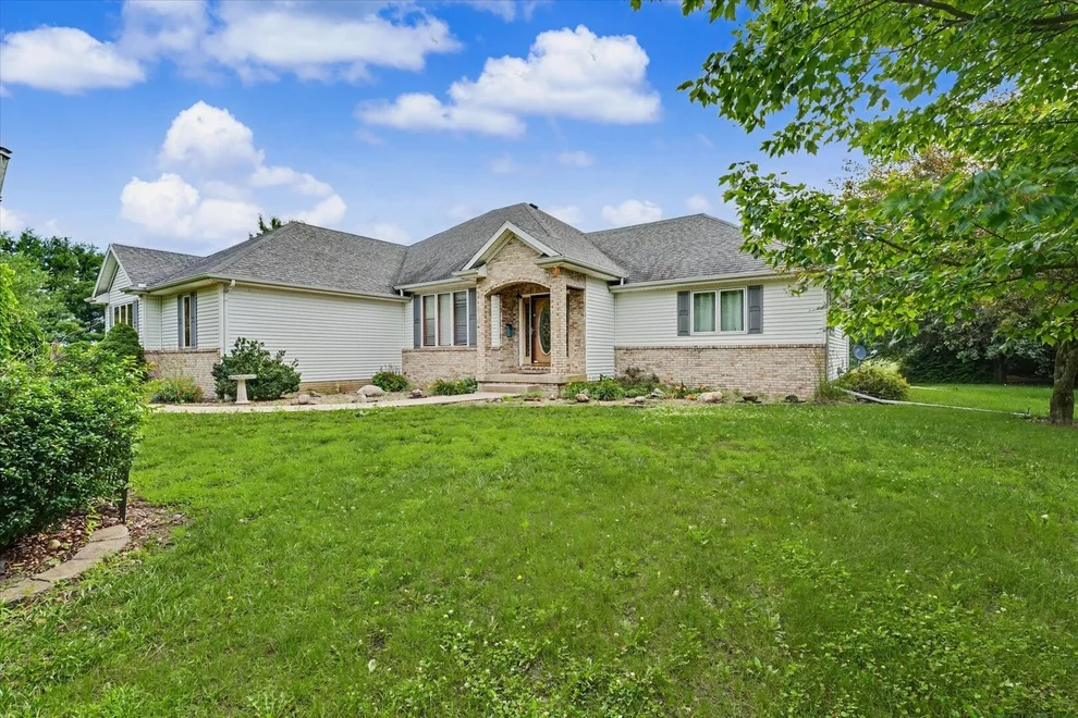 Unit for sale at 2048 County Road 1800 Road, Urbana, IL 61802
