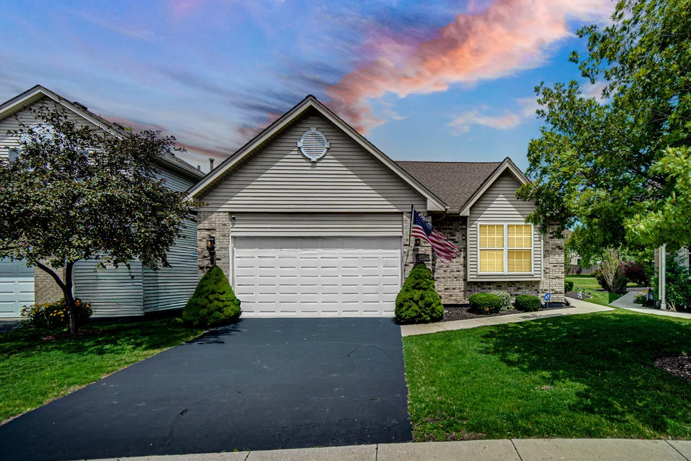 Unit for sale at 4607 Kylemore Court, Joliet, IL 60431
