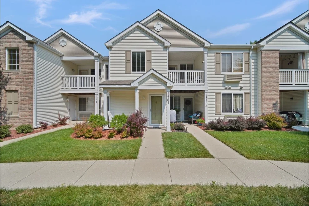 Unit for sale at 1484 McCLURE Road, Aurora, IL 60505