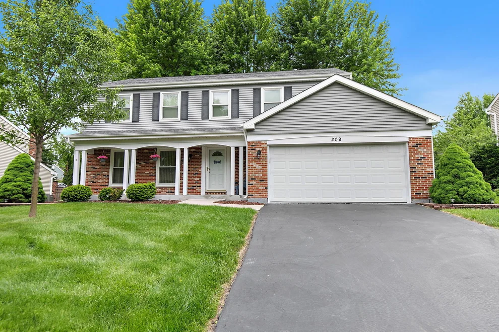Unit for sale at 209 Briarheath Lane, Naperville, IL 60565