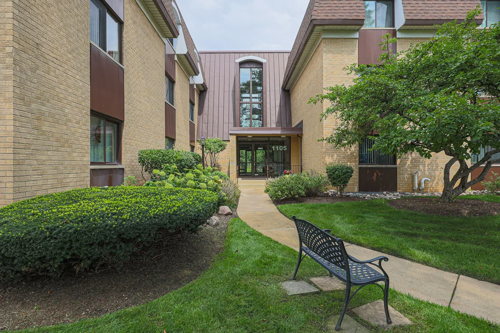 Unit for sale at 1105 N MILL Street, Naperville, IL 60563