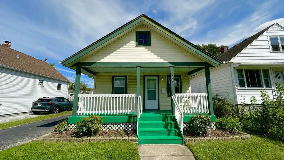 Unit for sale at 15031 Hamlin Avenue, Midlothian, IL 60445