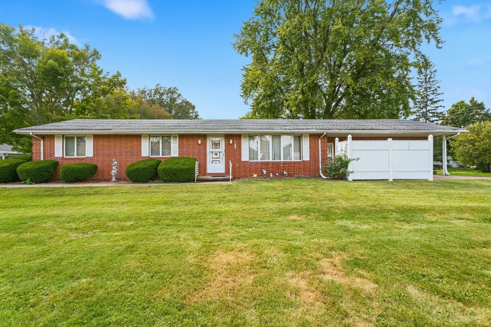 Unit for sale at 312 E South Street, Granville, IL 61326