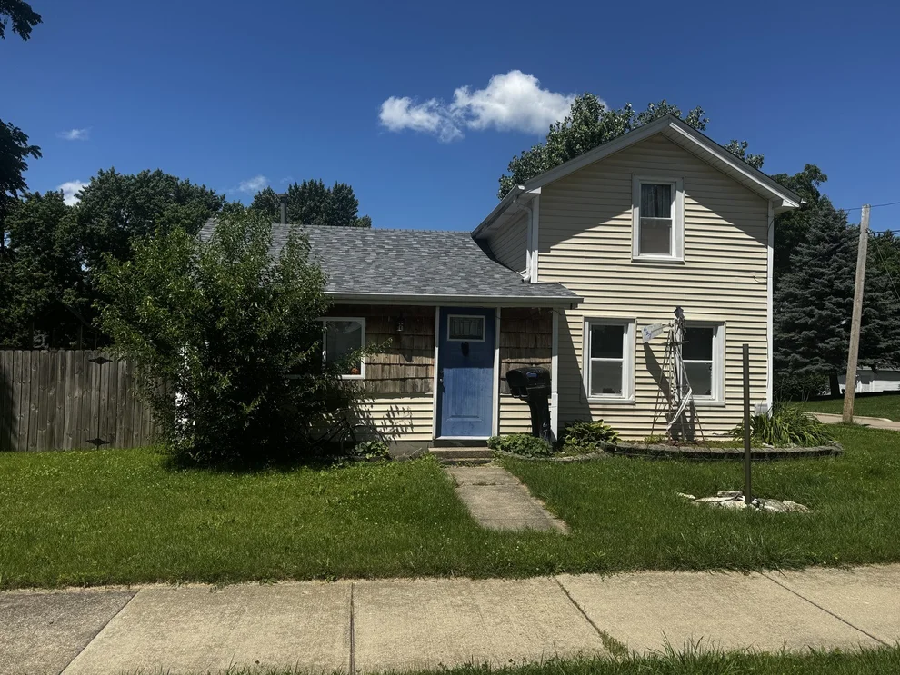 Unit for sale at 627 N VAN BUREN Street, Batavia, IL 60510