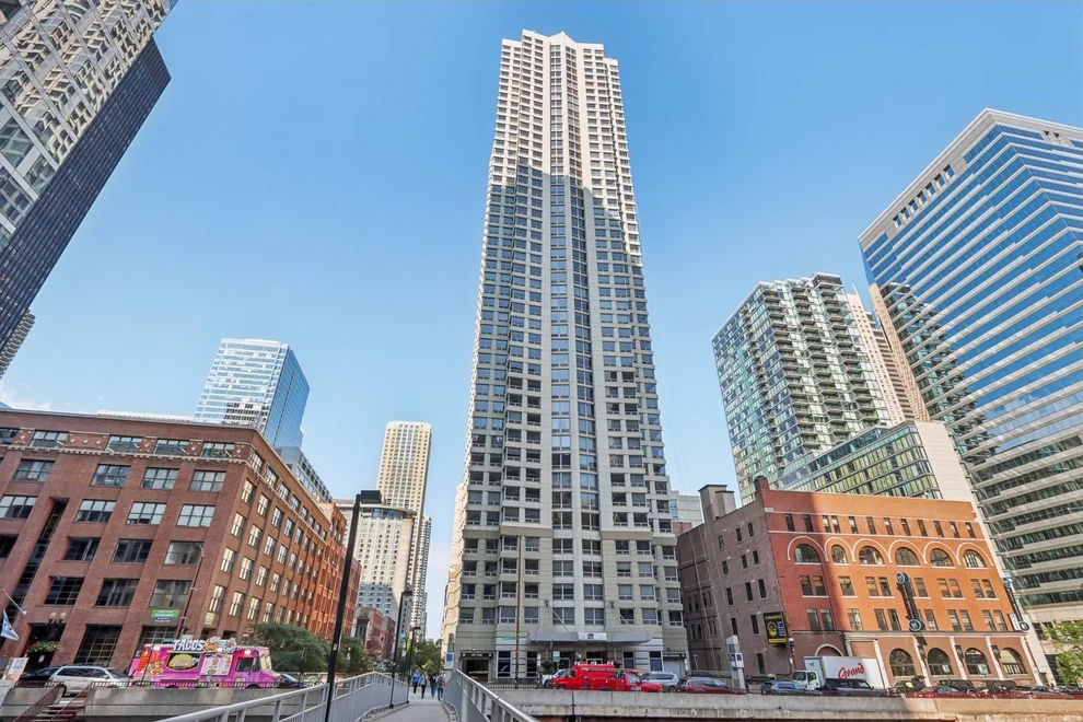 Unit for sale at 440 N Wabash Avenue, Chicago, IL 60611