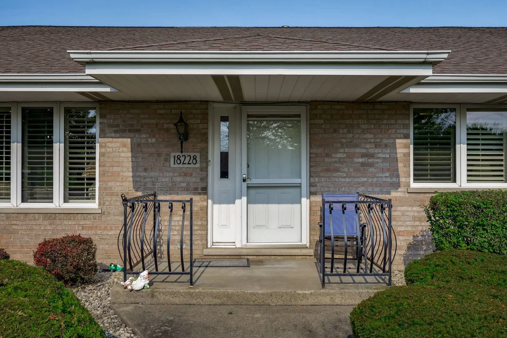 Unit for sale at 18228 Montana Court, Orland Park, IL 60467