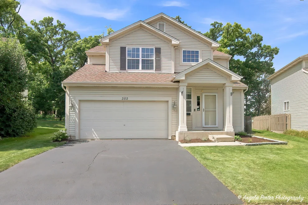 Unit for sale at 352 N CORNERSTONE Drive, Volo, IL 60020