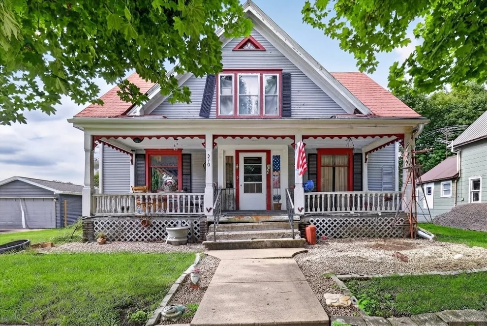 Unit for sale at 310 Snow Street, Chadwick, IL 61014