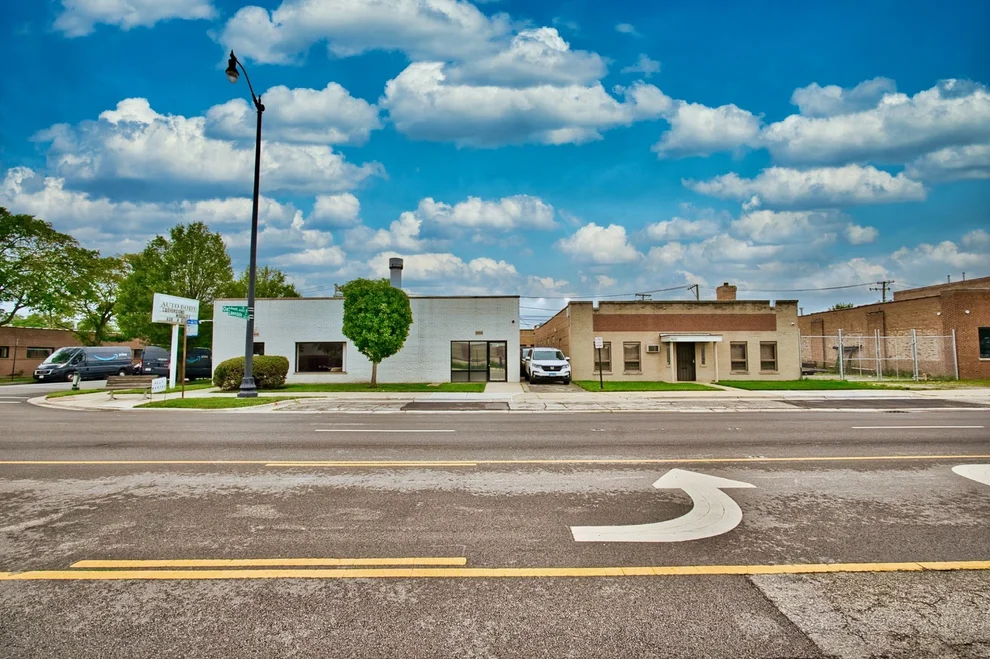 Unit for sale at 3650-3656 Oakton Street, Skokie, IL 60076