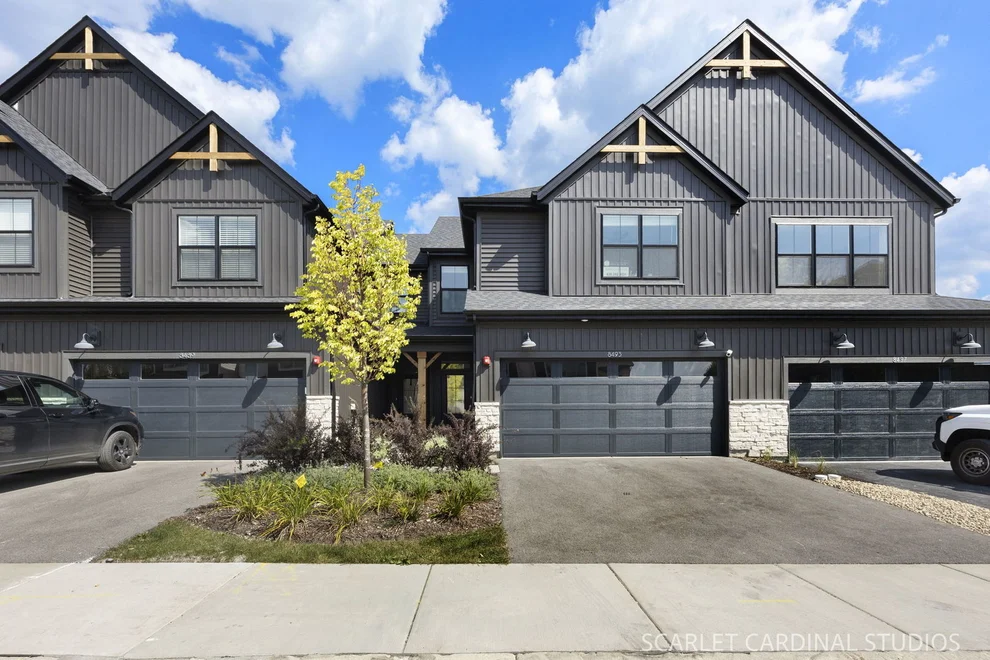 Unit for sale at 8493 Liberty Lane, Woodridge, IL 60517