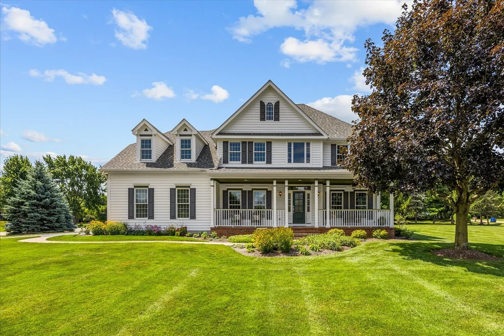Unit for sale at 4N796 West Woods Court, St. Charles, IL 60175