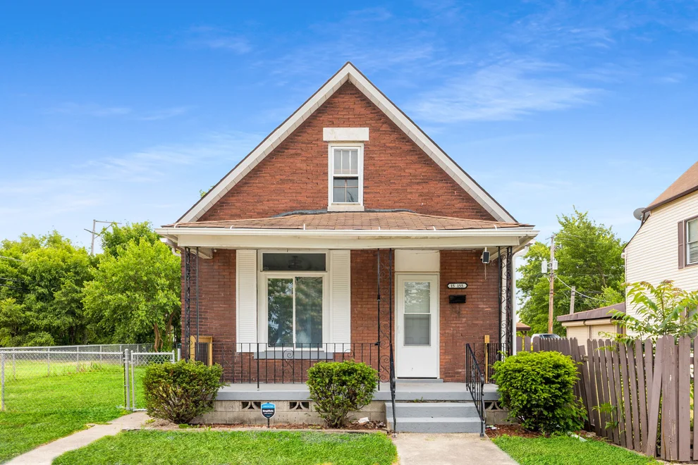 Unit for sale at 15 155th Street, Calumet City, IL 60409