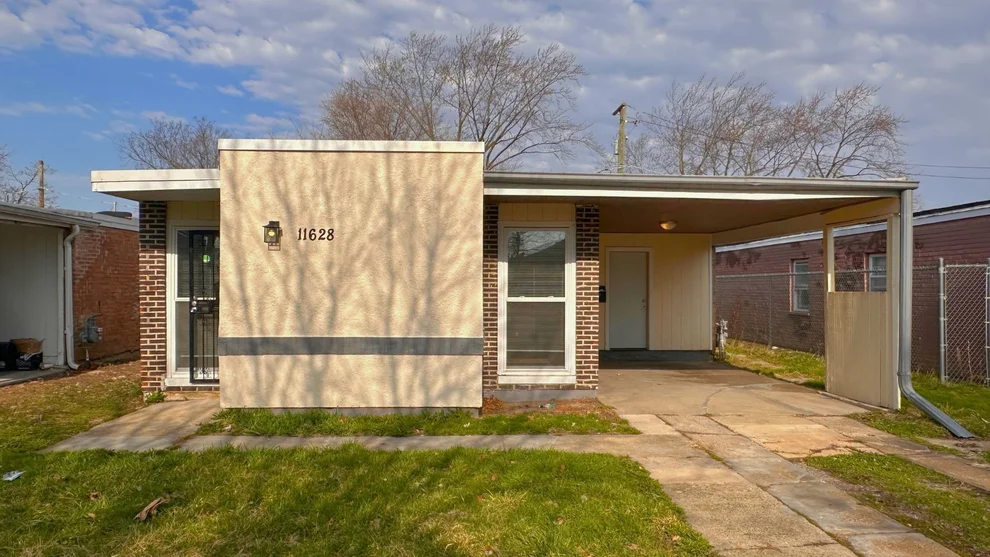 Unit for sale at 11628 S Church Street, Chicago, IL 60643