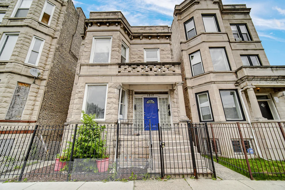 Unit for sale at 1317 S HOMAN Avenue, Chicago, IL 60623