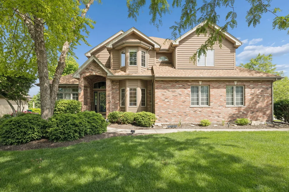 Unit for sale at 2510 Ventura Drive, Plainfield, IL 60586