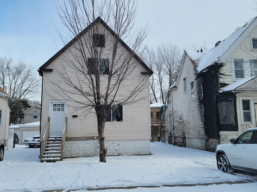 Unit for sale at 12141 S parnell Avenue, Chicago, IL 60628