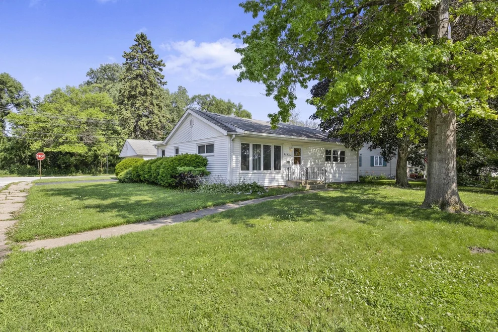 Unit for sale at 413 Water Street, Thornton, IL 60476