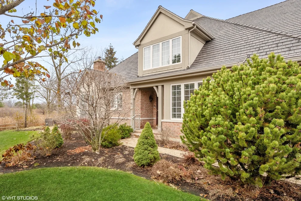 Unit for sale at 432 Fox Meadow Drive, Northfield, IL 60093