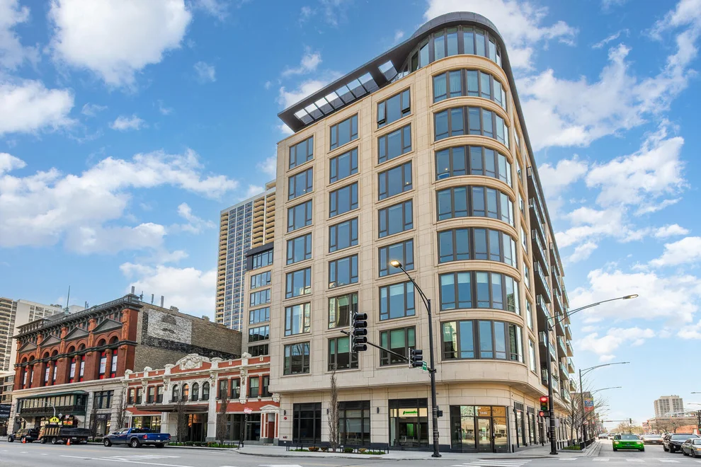 Unit for sale at 1550 N Clark Street, Chicago, IL 60610