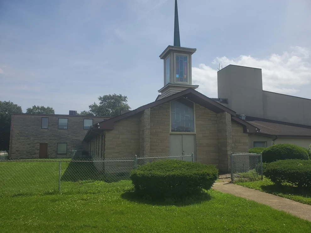 Unit for sale at 1601 W Bloomington Road, Champaign, IL 61821