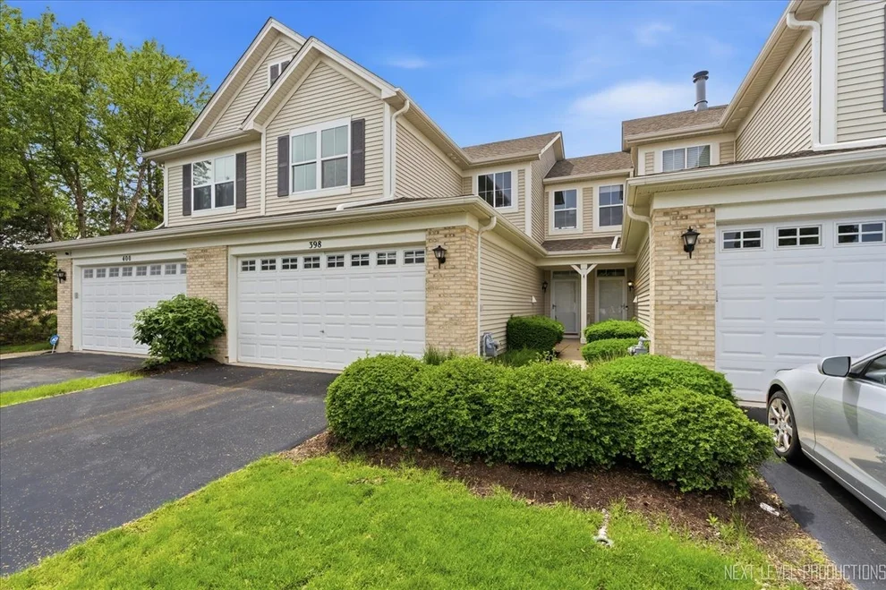 Unit for sale at 398 Chesapeake Lane, Oswego, IL 60543