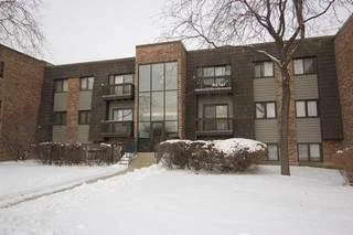 Unit for sale at 1484 STONEBRIDGE Circle, WHEATON, IL 60187