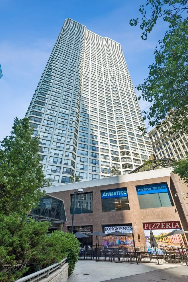 Unit for sale at 405 N WABASH Avenue, Chicago, IL 60611