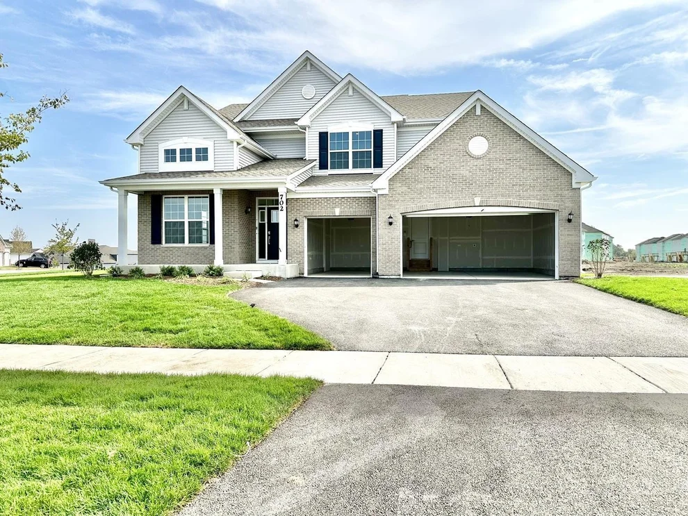 Unit for sale at 702 West Point Way, Oswego, IL 60543