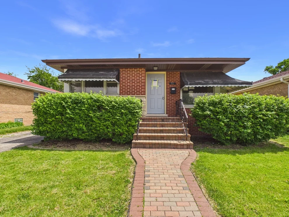 Unit for sale at 51 51st Avenue, Bellwood, IL 60104