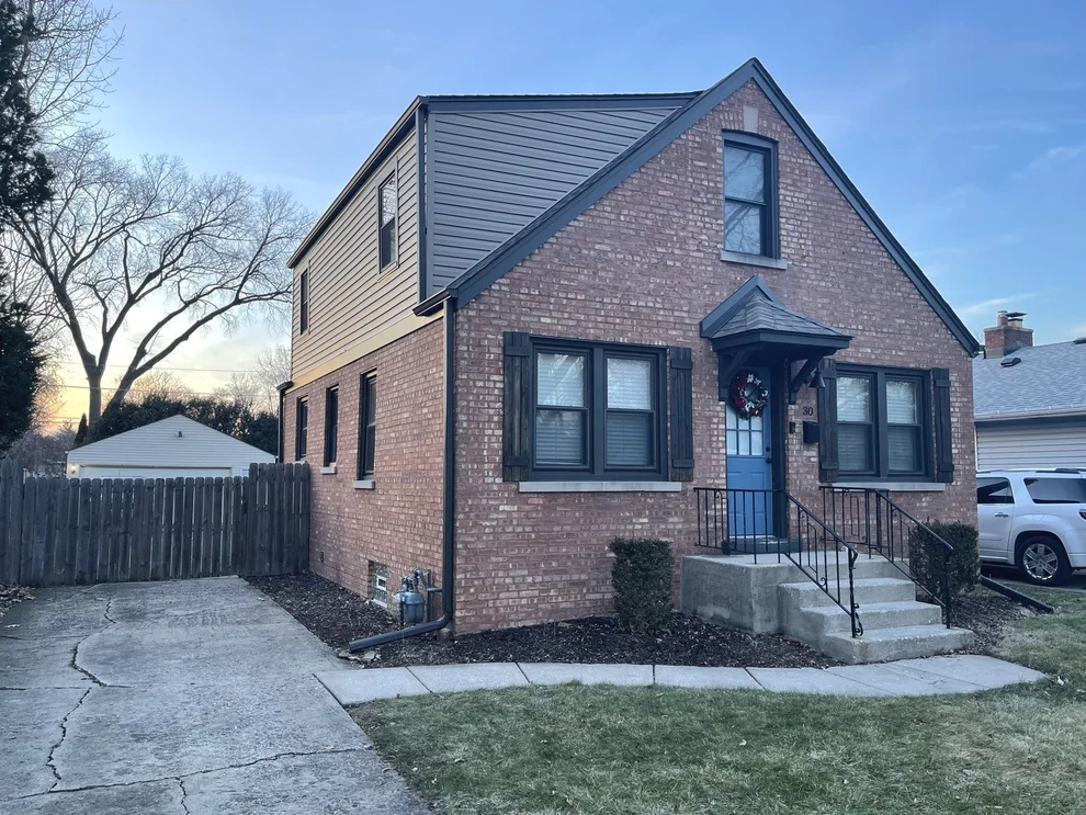 Unit for sale at 30 N Summit Avenue, Villa Park, IL 60181