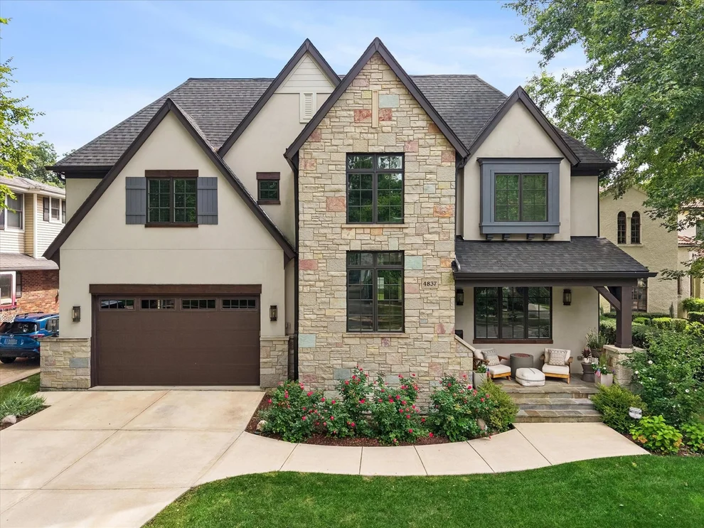 Unit for sale at 4837 Montgomery Avenue, Downers Grove, IL 60515
