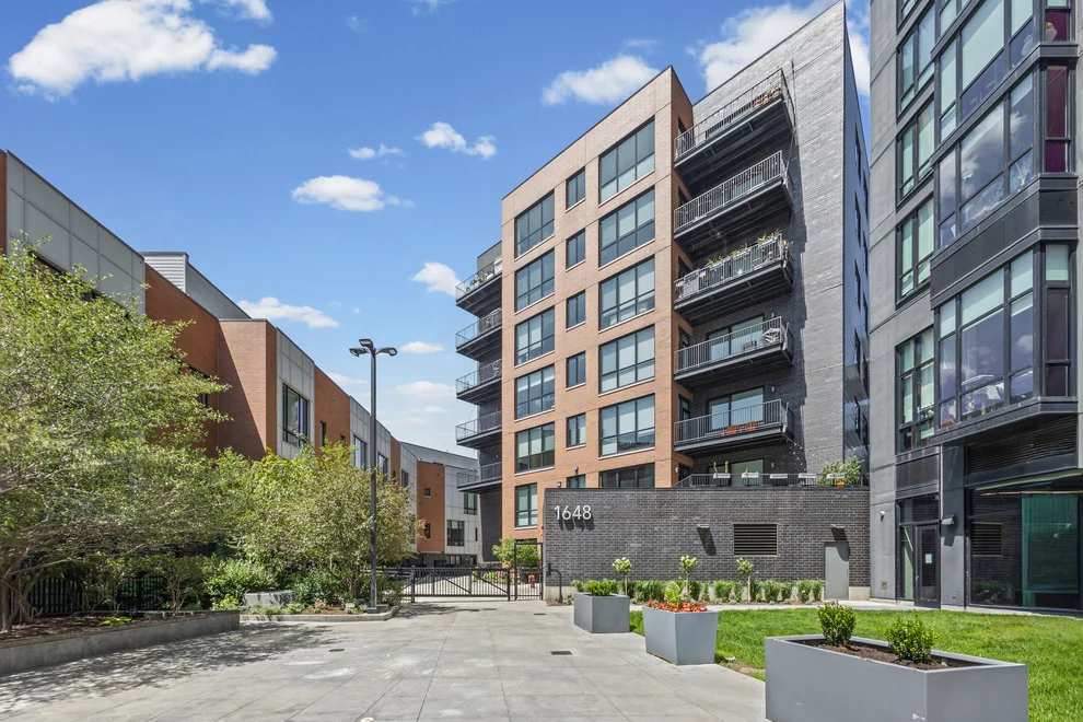Unit for sale at 1648 W Division Street, Chicago, IL 60622