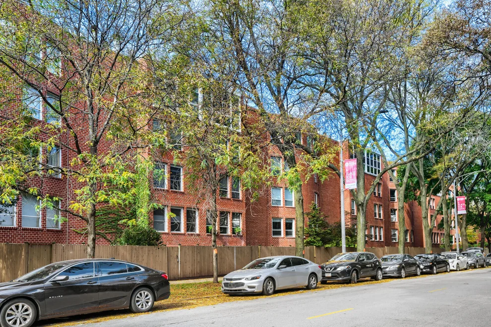 Unit for sale at 5400 S Hyde Park Boulevard, Chicago, IL 60615