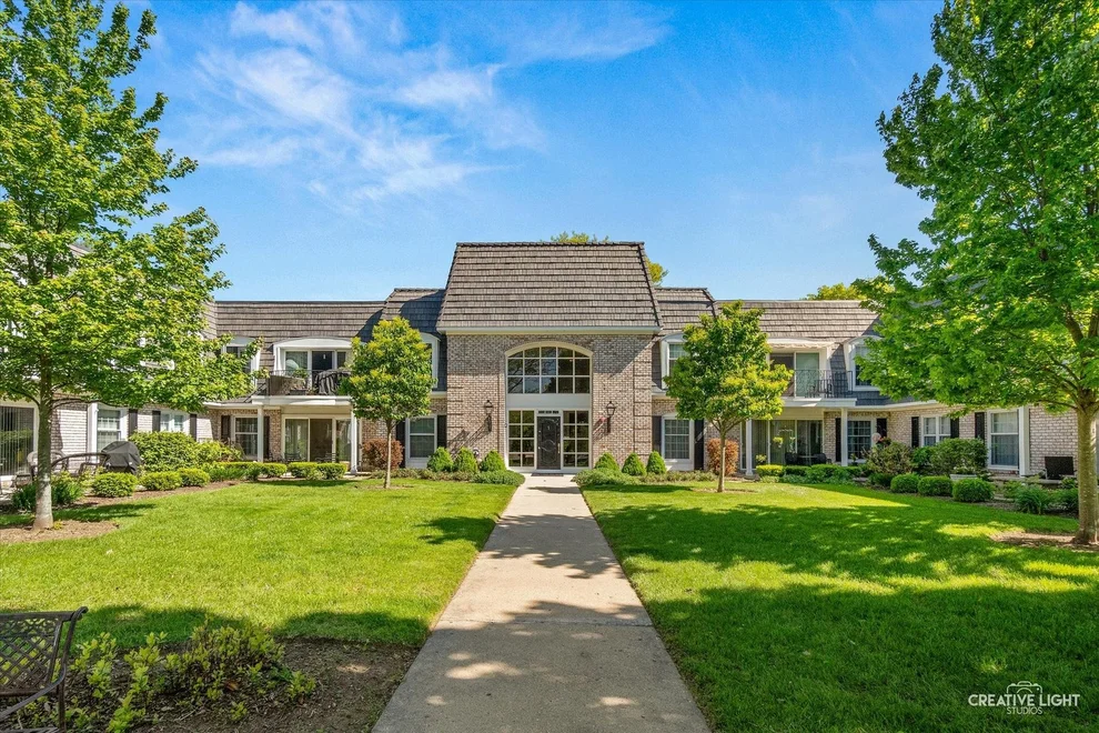 Unit for sale at 1 Normandie Drive, Sugar Grove, IL 60554