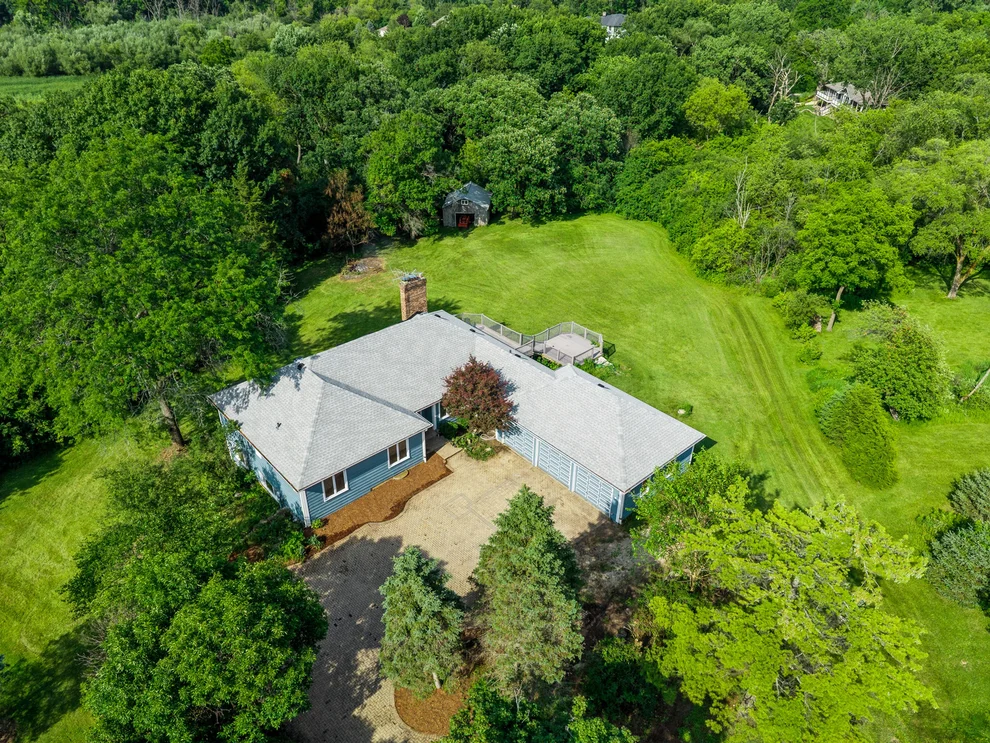 Unit for sale at 25725 N Oak Creek Circle, Barrington, IL 60010