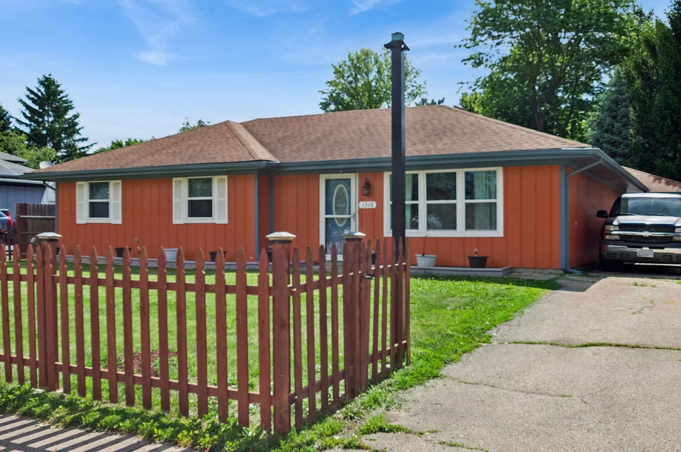 Unit for sale at 1310 Addleman Street, Joliet, IL 60431