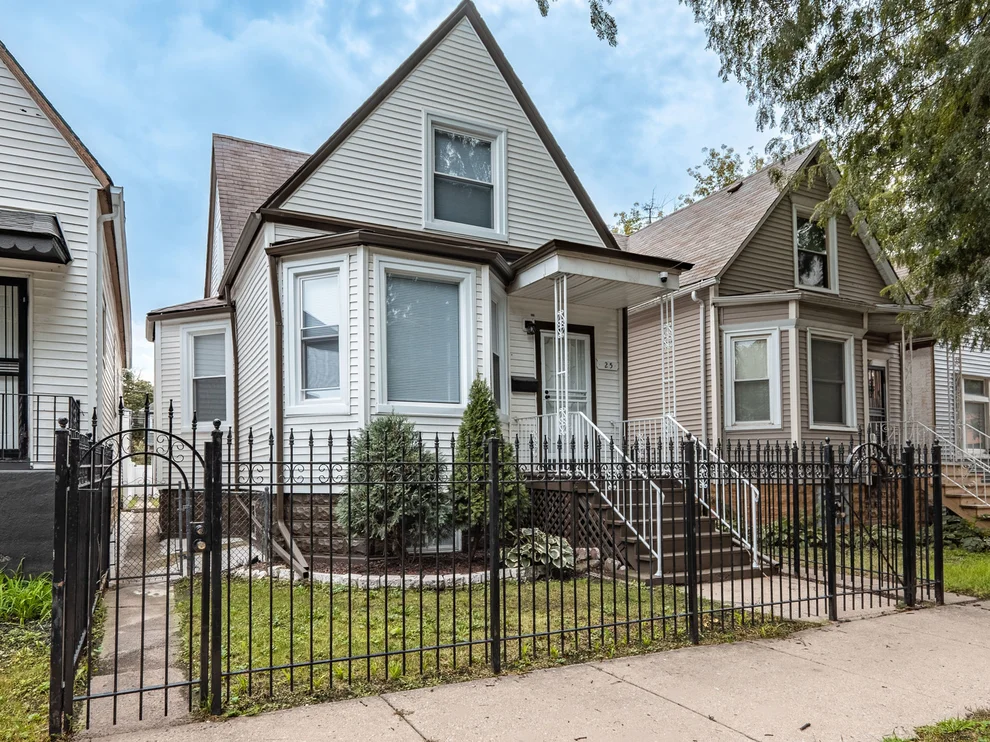 Unit for sale at 25 E 117th Place, Chicago, IL 60628