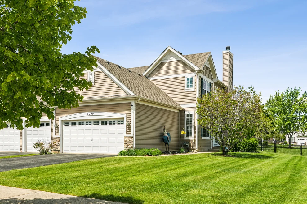 Unit for sale at 1099 Canary Avenue, Yorkville, IL 60560