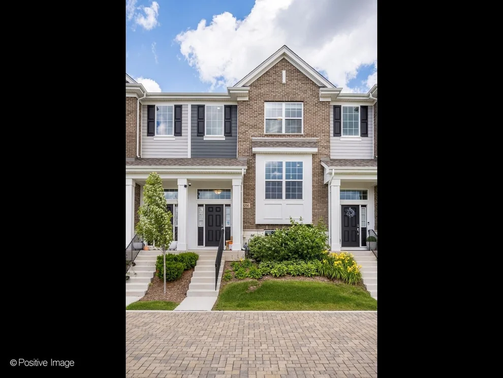 Unit for sale at 9256 Harlowe Lane, Orland Park, IL 60462