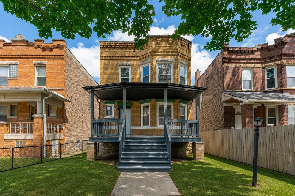 Unit for sale at 151 N Long Avenue, Chicago, IL 60644