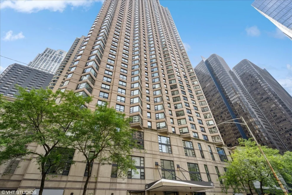 Unit for sale at 401 E ONTARIO Street, Chicago, IL 60611