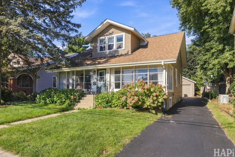 Unit for sale at 1617 N Riverside Drive, McHenry, IL 60050
